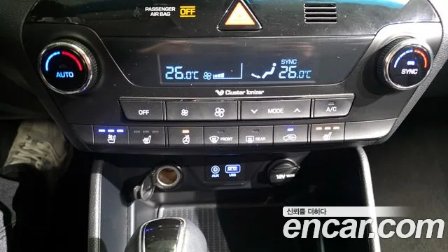 Hyundai Tucson  2WD 2018 thumbnail 16