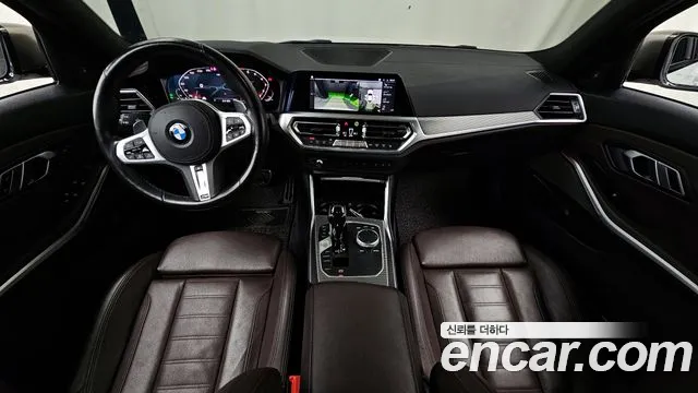 BMW 3-Series M340i 2020 thumbnail 8