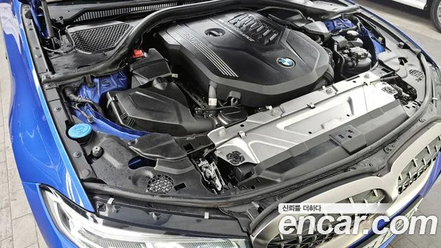 BMW 3-Series M340i 2020 thumbnail 5