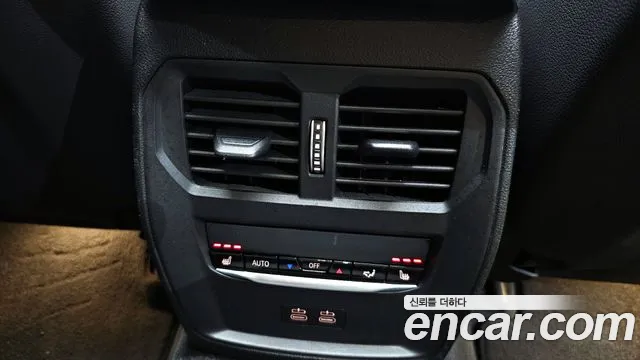 BMW 3-Series M340i 2021 thumbnail 18