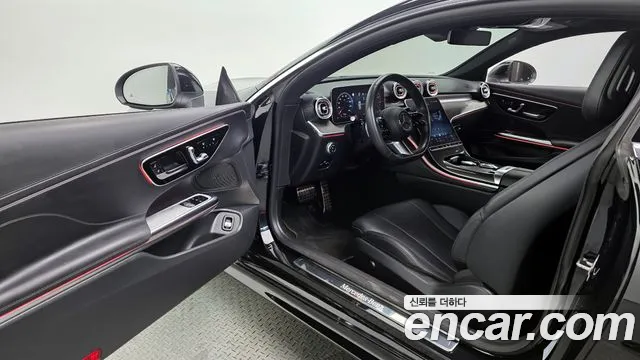 Mercedes-Benz CLE-Class CLE200 2024 thumbnail 6