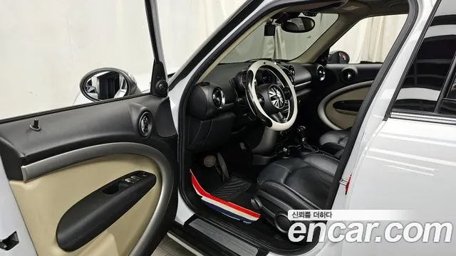 Mini Countryman ALL4 2015 thumbnail 7