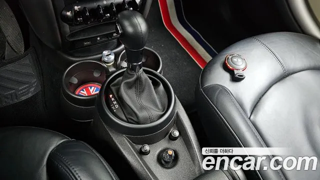 Mini Countryman ALL4 2015 thumbnail 14