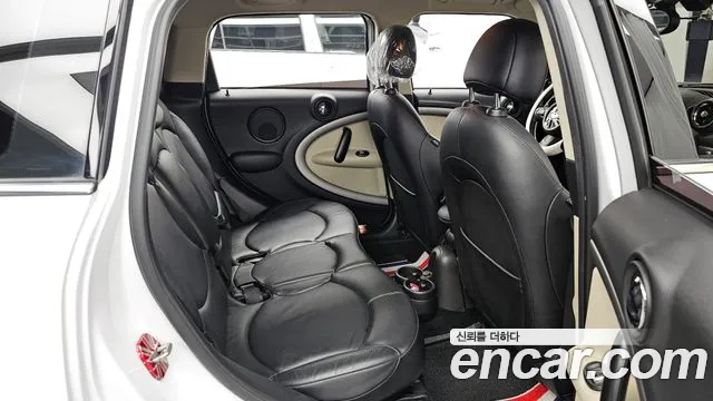 Mini Countryman ALL4 2015 thumbnail 10