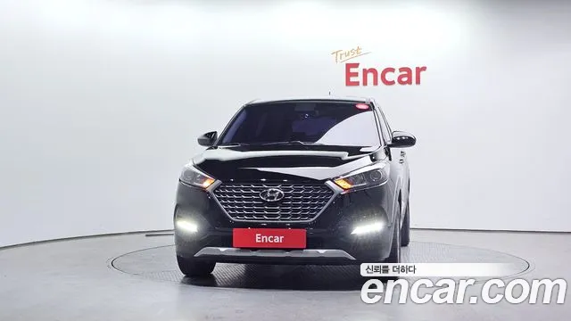 Hyundai Tucson 1.7 2WD 2018 thumbnail 2