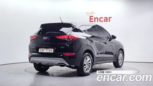 Hyundai Tucson 1.7 2WD 2018 thumbnail 3