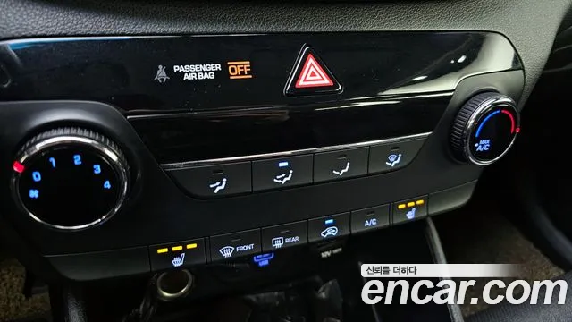 Hyundai Tucson 1.7 2WD 2018 thumbnail 12