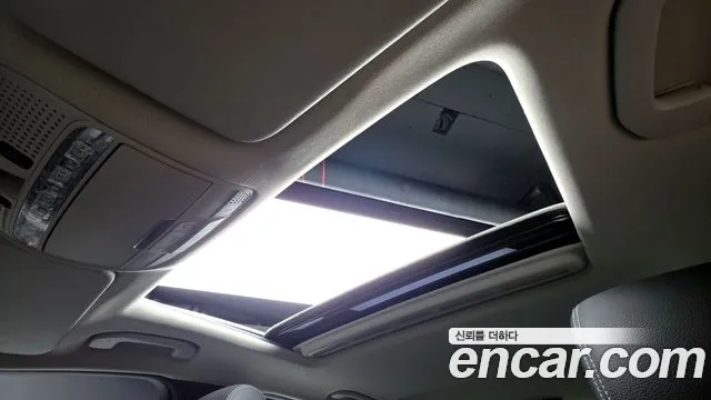 Mercedes-Benz C-Class C200 d 2018 thumbnail 17