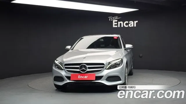 Mercedes-Benz C-Class C200 d 2018 thumbnail 2