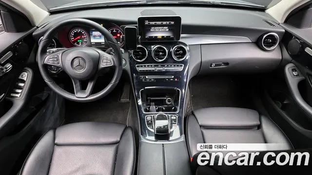 Mercedes-Benz C-Class C200 d 2018 thumbnail 8