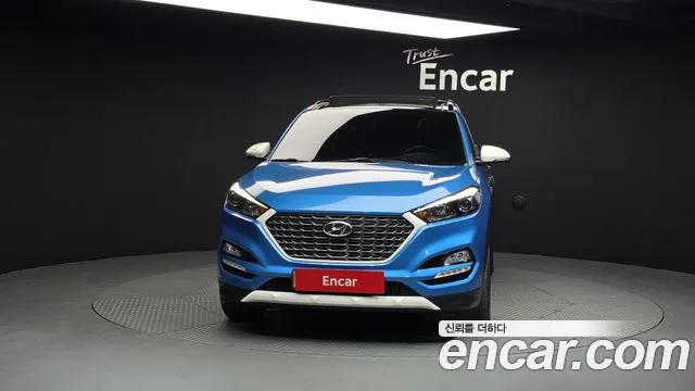 Hyundai Tucson 1.7 2WD 2017 thumbnail 2