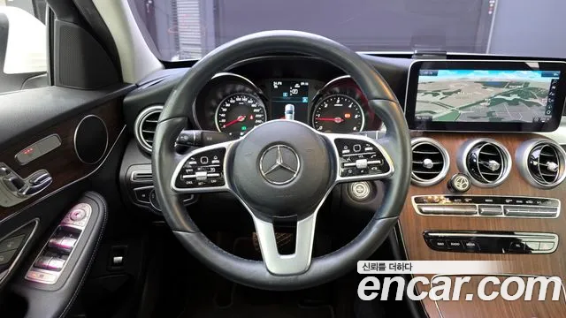 Mercedes-Benz C-Class C220 d 2019 thumbnail 7