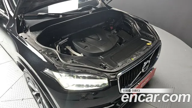 Volvo XC90 D5 2017 thumbnail 19