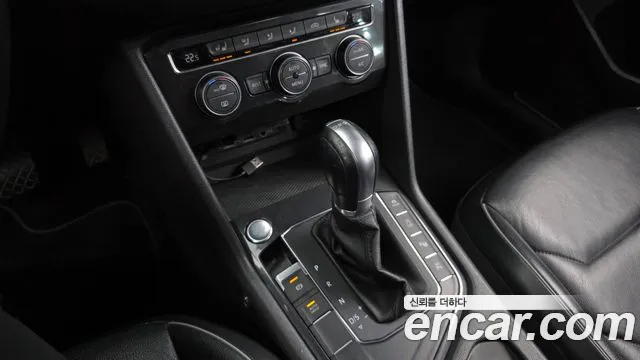 Volkswagen Tiguan 2.0 TDI 2018 thumbnail 13