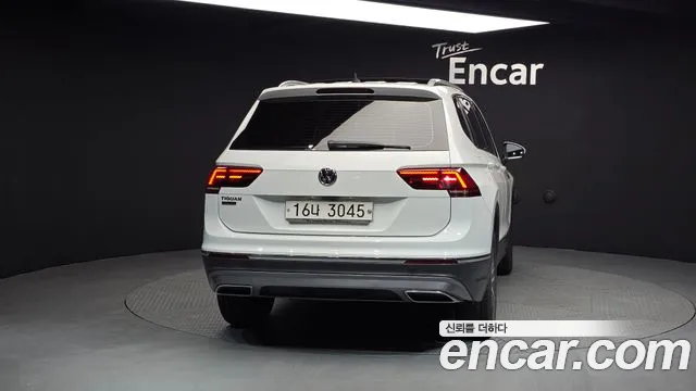 Volkswagen Tiguan 2.0 TDI 2018 thumbnail 4