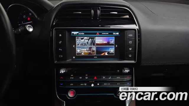 Jaguar XE 20d 2016 thumbnail 14