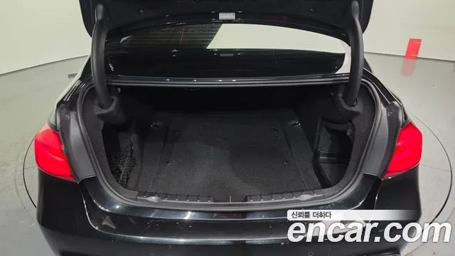 BMW 3-Series 320d M 스포츠 2016 thumbnail 6