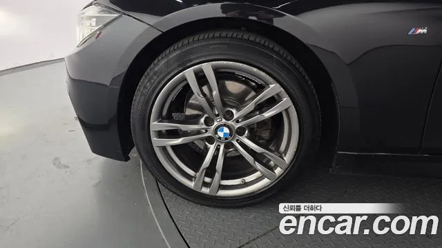 BMW 3-Series 320d M 스포츠 2016 thumbnail 20