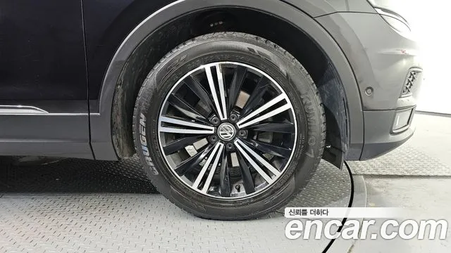 Volkswagen Tiguan 2.0 TDI 2020 thumbnail 20