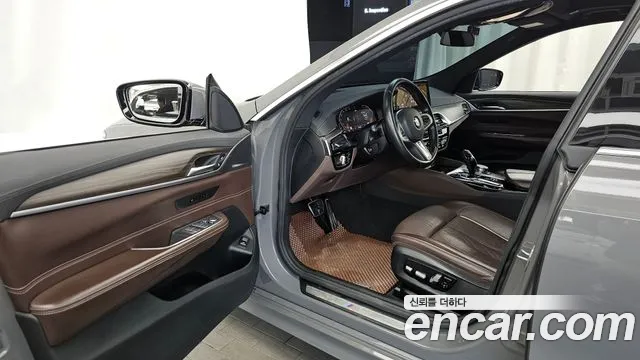 BMW Gran Turismo 620d M 2021 thumbnail 6