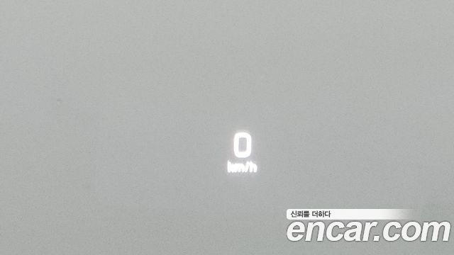 Mercedes-Benz E-Class E220d 2018 thumbnail 16