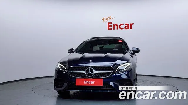 Mercedes-Benz E-Class E220d 2018 thumbnail 2
