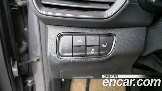 Hyundai Santafe 2.2 4WD 2019 thumbnail 18