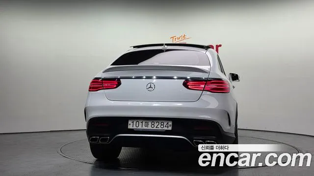 Mercedes-Benz GLE-Class GLE350 d 4MATIC 2018 thumbnail 3