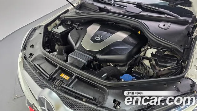 Mercedes-Benz GLE-Class GLE350 d 4MATIC 2018 thumbnail 19