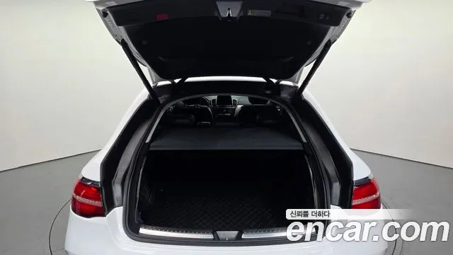 Mercedes-Benz GLE-Class GLE350 d 4MATIC 2018 thumbnail 5