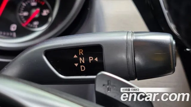 Mercedes-Benz GLE-Class GLE350 d 4MATIC 2018 thumbnail 18