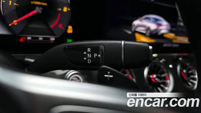 Mercedes-Benz CLS-Class CLS300d AMG Line 2020 thumbnail 16