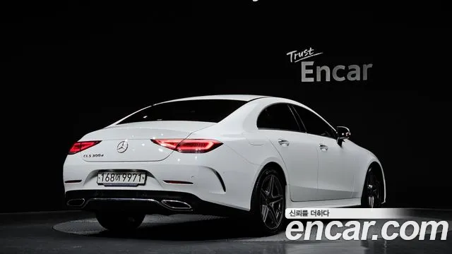 Mercedes-Benz CLS-Class CLS300d AMG Line 2020 thumbnail 3