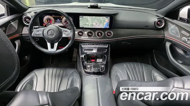Mercedes-Benz CLS-Class CLS300d AMG Line 2020 thumbnail 8