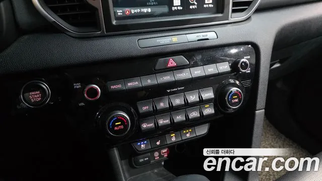 Kia Sportage 2.0 2WD 2018 thumbnail 12