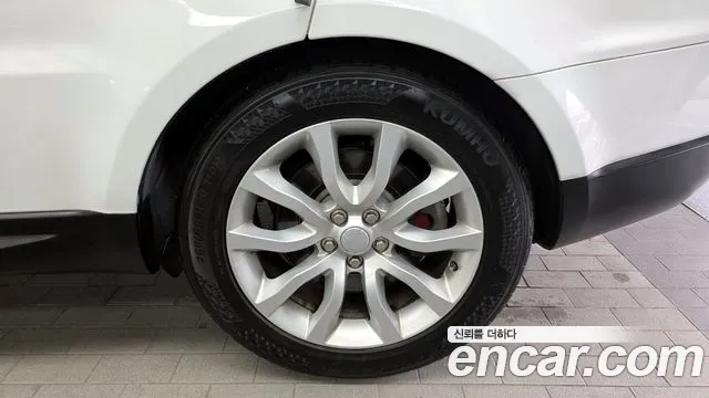Land Rover Range Rover Sport 3.0 SDV6 HSE 2016 thumbnail 20