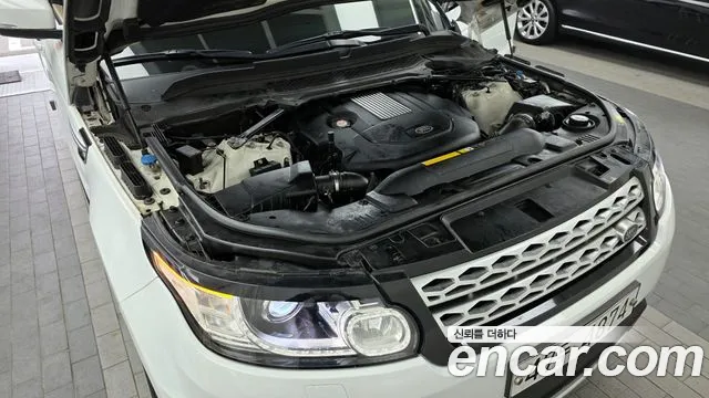 Land Rover Range Rover Sport 3.0 SDV6 HSE 2016 thumbnail 19