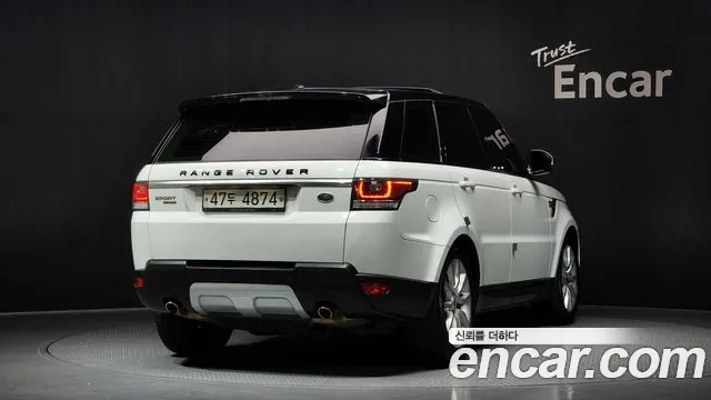 Land Rover Range Rover Sport 3.0 SDV6 HSE 2016 thumbnail 3