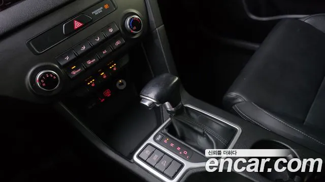 Kia Sportage 1.7 2WD 2016 thumbnail 14