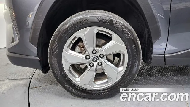 Toyota RAV4 2.5 2WD Hybrid 2021 thumbnail 16