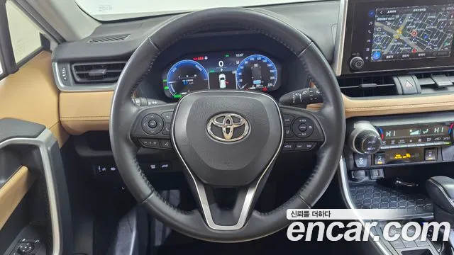 Toyota RAV4 2.5 2WD Hybrid XLE 2023 thumbnail 7