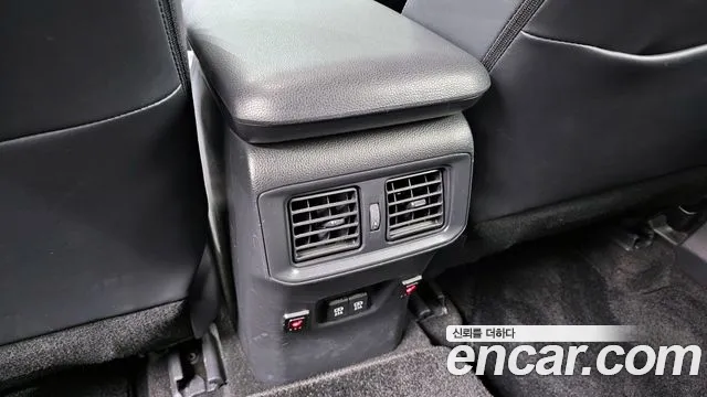Toyota RAV4 2.5 2WD 2019 thumbnail 9