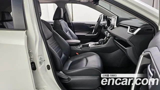 Toyota RAV4 2.5 2WD 2019 thumbnail 19