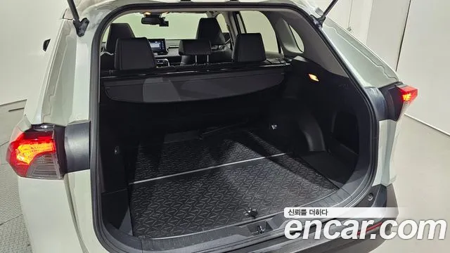 Toyota RAV4 2.5 2WD 2019 thumbnail 18