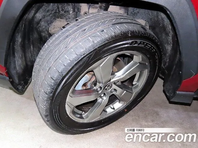 Toyota RAV4 2.5 4WD Hybrid 2021 thumbnail 6