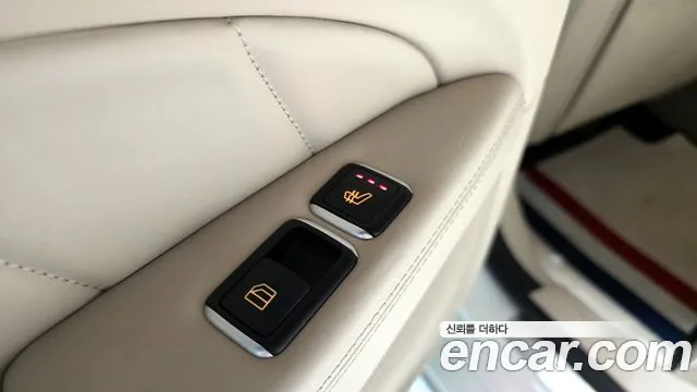 Mercedes-Benz CLS-Class CLS63 AMG 4MATIC 2015 thumbnail 12