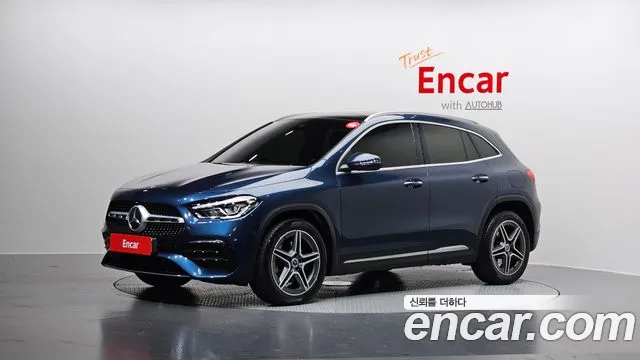 Mercedes-Benz GLA-Class GLA250 4MATIC 2021 thumbnail 4