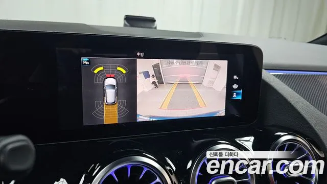 Mercedes-Benz GLA-Class GLA250 4MATIC 2021 thumbnail 7