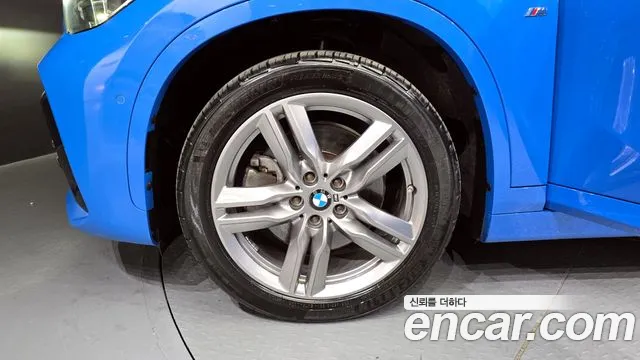 BMW X1 xDrive 20i M Sport 2021 thumbnail 6