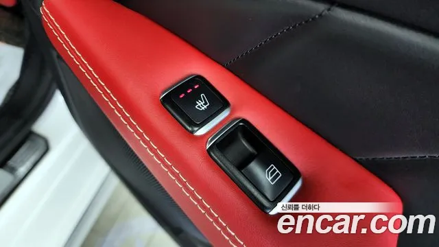 Mercedes-Benz CLS-Class CLS63 AMG 4MATIC 2015 thumbnail 19